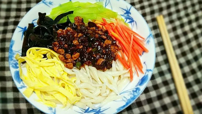 甘肃饮食文化特色: 搓鱼面 | 360onetravel.com | 旅游和娱乐出版品