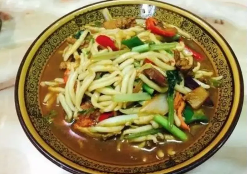 甘肃饮食文化特色: 搓鱼面 | 360onetravel.com | 旅游和娱乐出版品