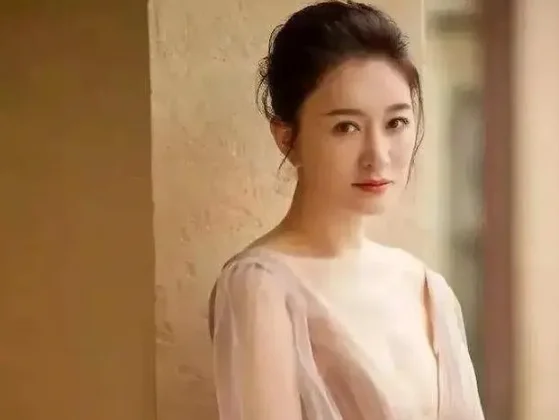 李小冉：39岁嫁给富商男闺蜜已有八年，他们的婚姻状况如何呢？ | 360onetravel.com | 旅游和娱乐出版品