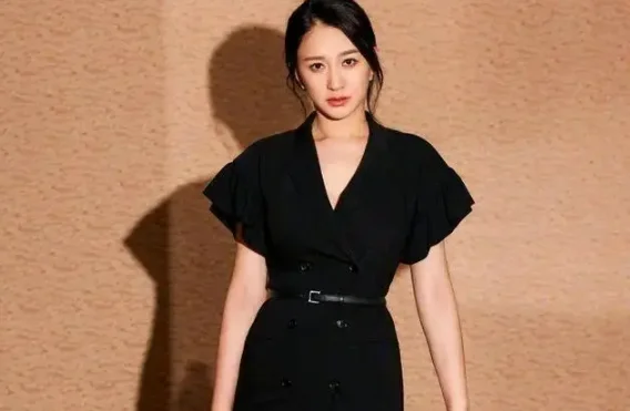 李小冉：39岁嫁给富商男闺蜜已有八年，他们的婚姻状况如何呢？ | 360onetravel.com | 旅游和娱乐出版品