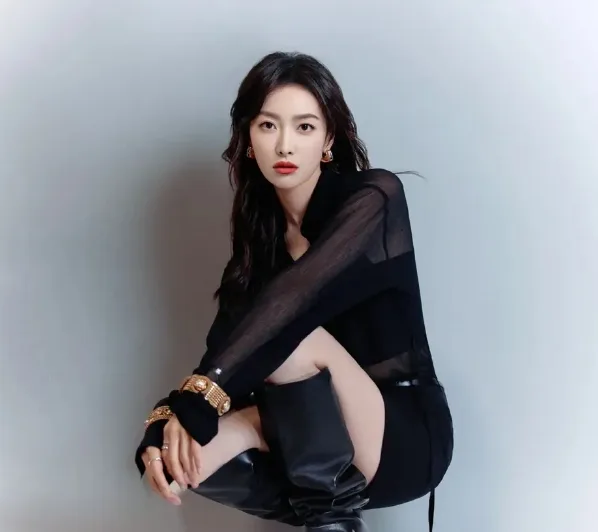 女星宋茜时尚造型的魅力与优雅