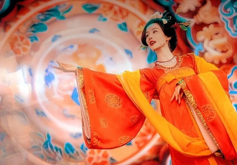 《掌心》：刘诗诗再饰医女角色，携手窦骁揭开洛阳城诡谲案件 | 360onetravel.com | 旅游和娱乐出版品