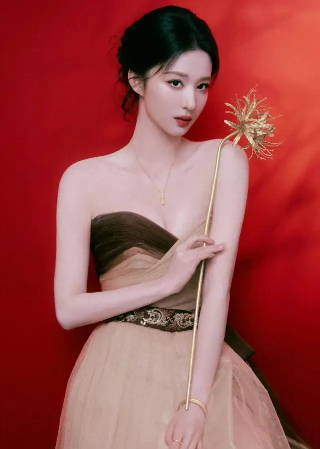 a1 | 360onetravel.com | 旅游和娱乐出版品 王楚然的时尚抉择:从画中走出的仙女 | 360onetravel.com | 旅游和娱乐出版品