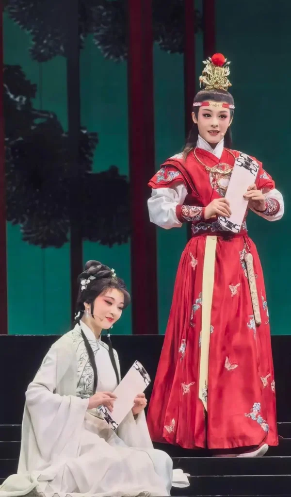 a3 | 360onetravel.com | 旅游和娱乐出版品 陈丽君的越剧魅力:文化传承与现代观众的碰撞 | 360onetravel.com | 旅游和娱乐出版品