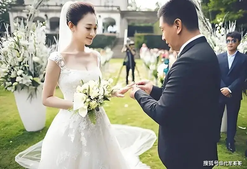 ad | 360onetravel.com | 旅游和娱乐出版品 演员徐梵溪的艺术之路与感情选择 | 360onetravel.com | 旅游和娱乐出版品