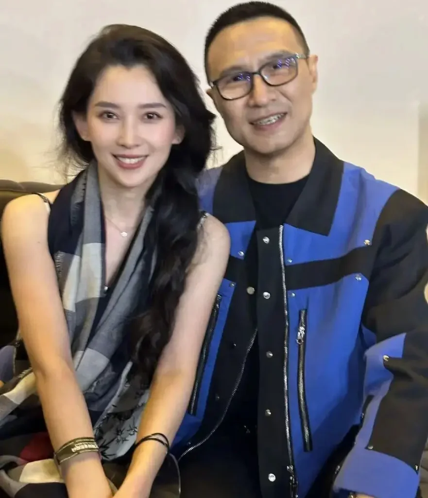 a2 | 360onetravel.com | 旅游和娱乐出版品 汪峰晒合照辟谣绯闻,女友与宁静的关联曝光 | 360onetravel.com | 旅游和娱乐出版品