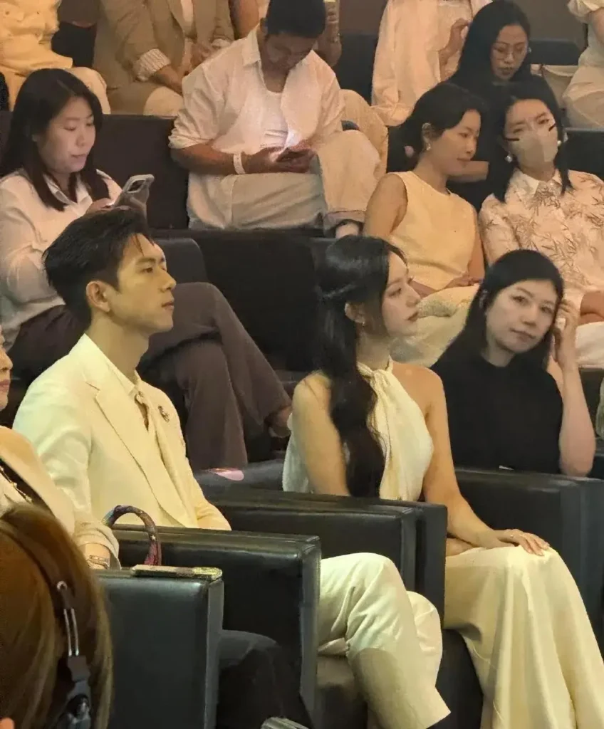 李现与金智媛的精彩同框：俊男美女的风采 | 360onetravel.com | 旅游和娱乐出版品