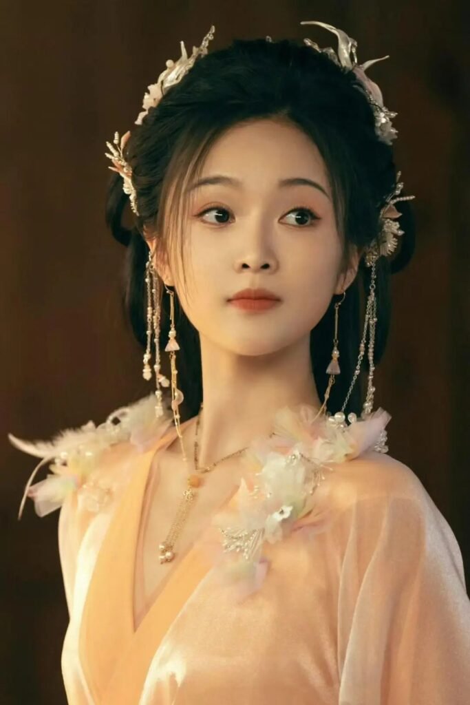 kjh | 360onetravel.com | 旅游和娱乐出版品 分析吴宣仪在《淮水》中的演技与未来发展 | 360onetravel.com | 旅游和娱乐出版品
