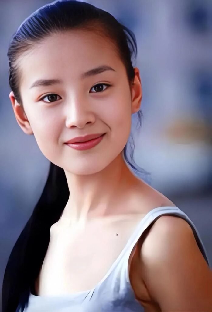 当风头被一条裤子抢走，董洁依旧风轻云淡 | 360onetravel.com | 旅游和娱乐出版品