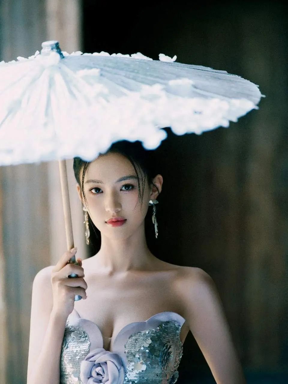 《朝雪录》沈羽洁美貌引热议！她的资源和最新动向来了 | 360onetravel.com | 旅游和娱乐出版品