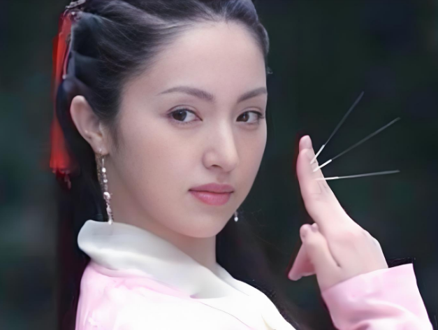董璇当年为什么四处借钱救高云翔？夫妻俩真的没钱吗？ | 360onetravel.com | 旅游和娱乐出版品