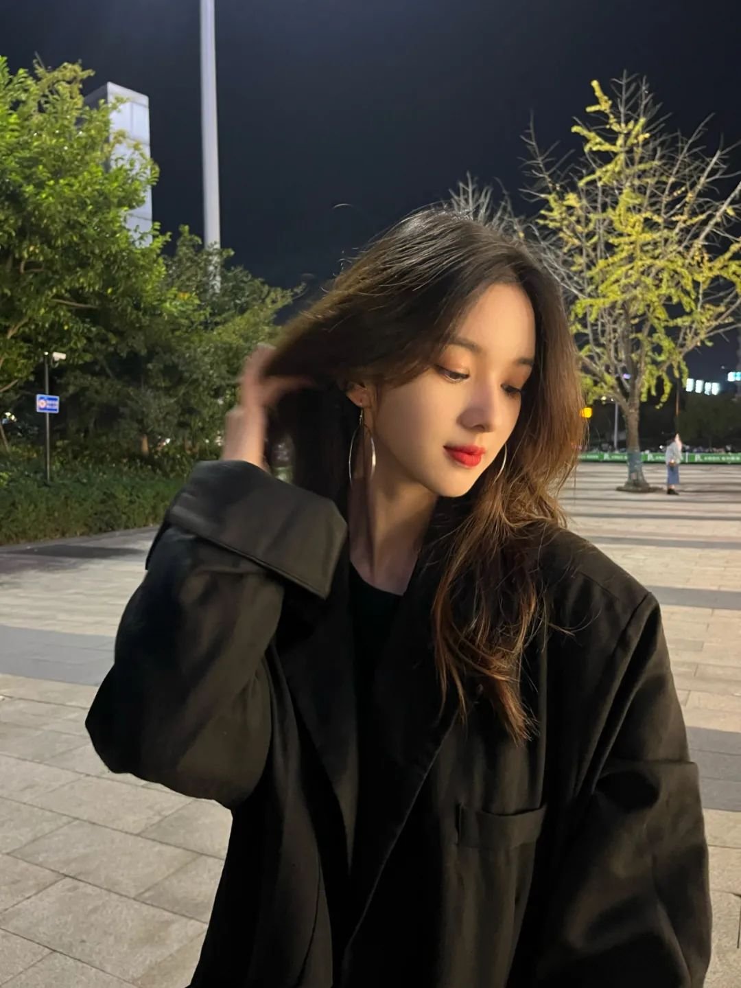 jk | 360onetravel.com | 旅游和娱乐出版品 沈佳钰真的很受公司重视吗?她本人漂亮吗?为啥我觉得上镜挺普通的? | 360onetravel.com | 旅游和娱乐出版品
