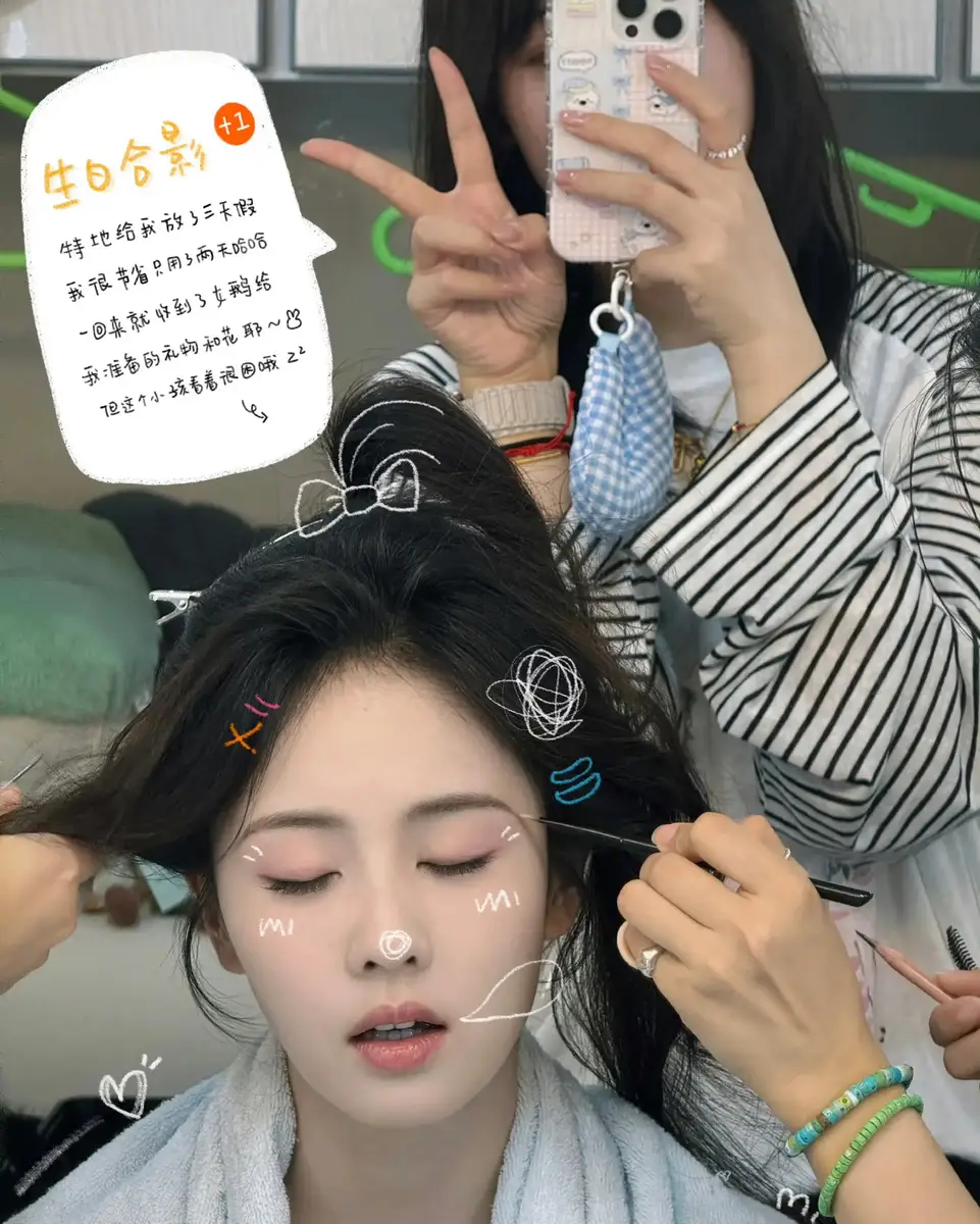 白鹿青衣古装造型仙气满满，对镜嘟嘴自拍萌态十足 | 360onetravel.com | 旅游和娱乐出版品