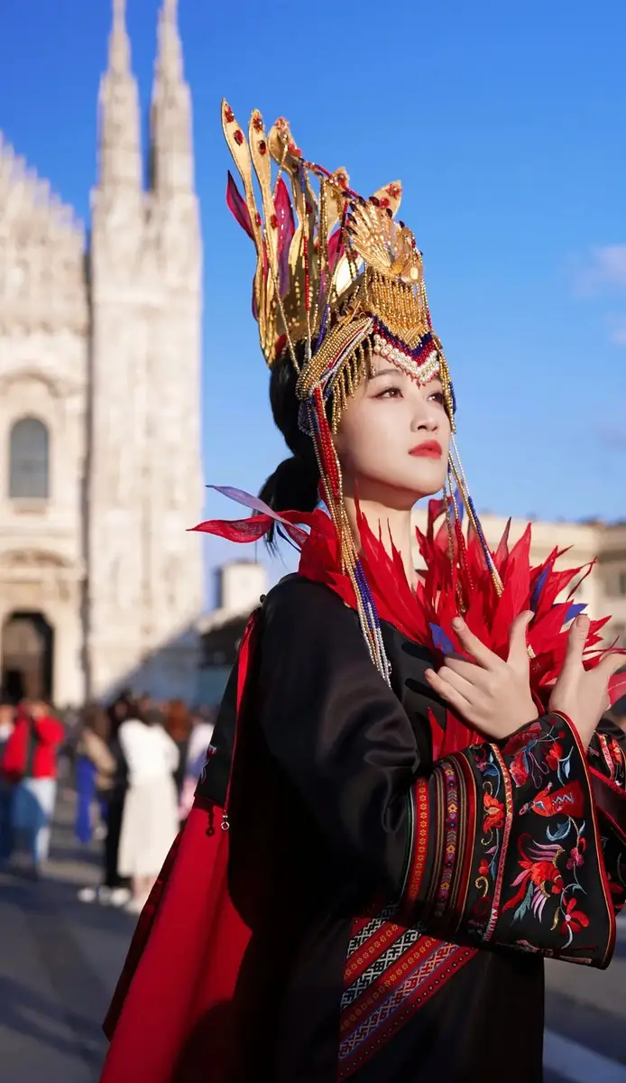 640 | 光影旅途 蓝盈莹:在米兰展现东方美学的凤凰女神 | 光影旅途