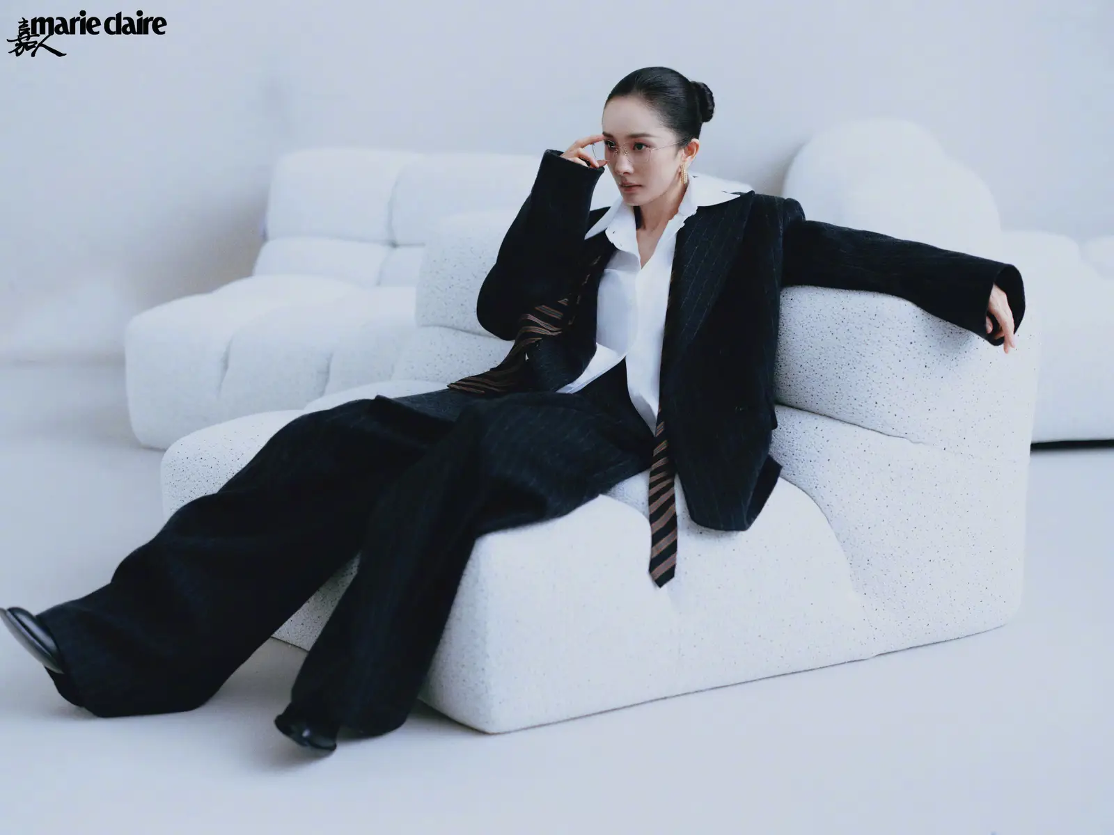 a1 | 光影旅途 杨幂宽松西装时尚解析 | 光影旅途