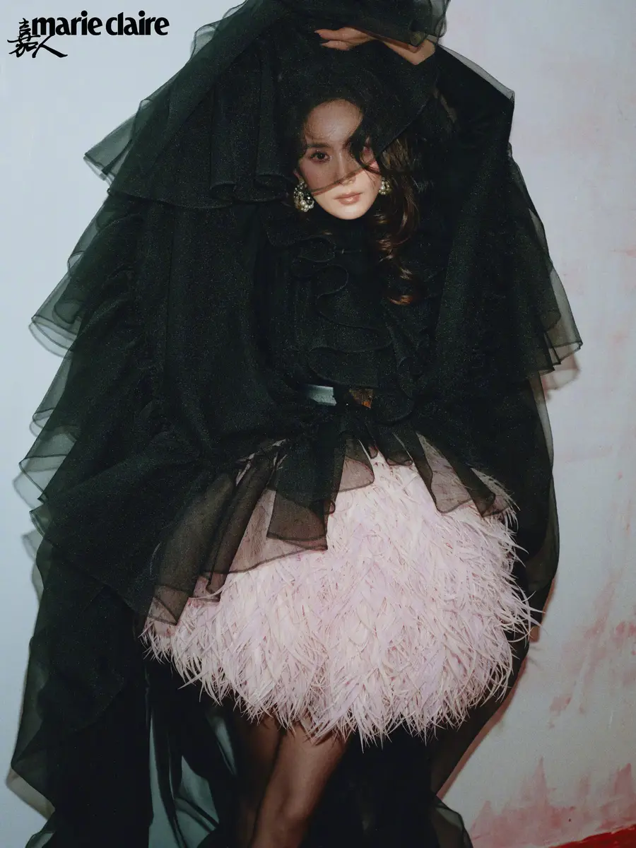 a2 | 光影旅途 杨幂宽松西装时尚解析 | 光影旅途