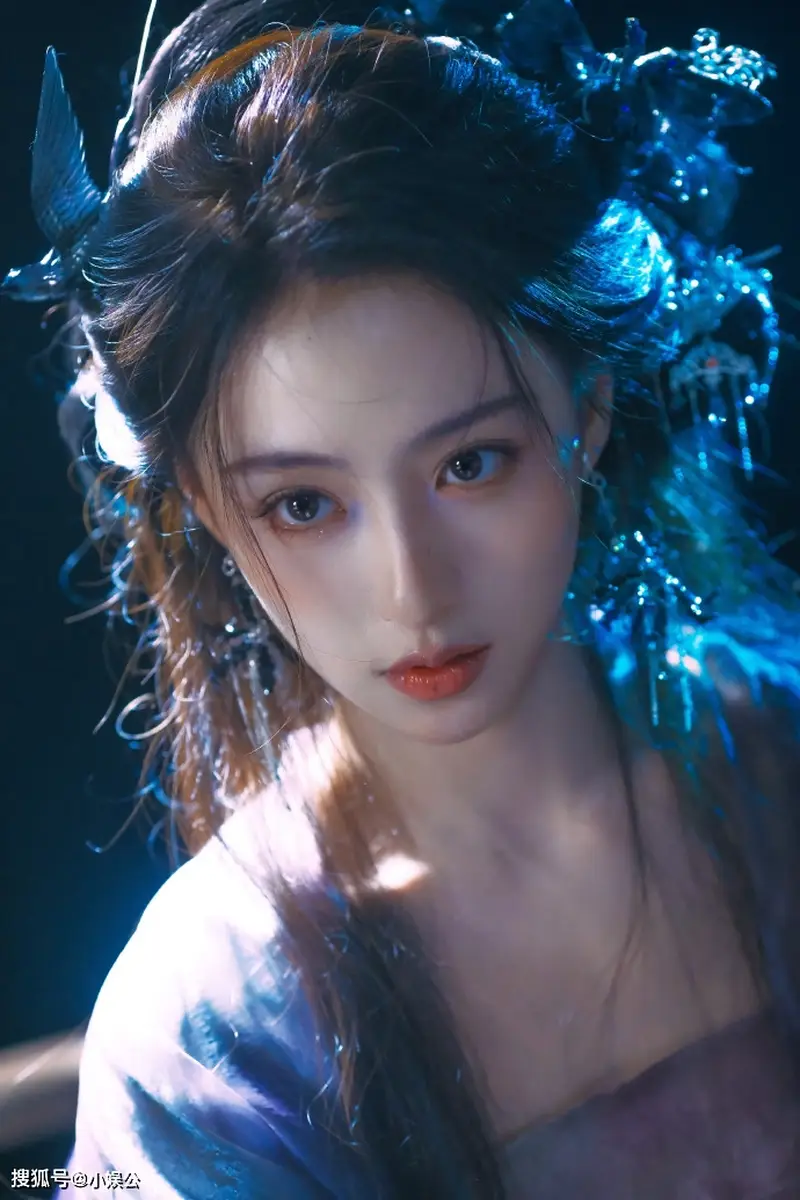 a2 | 光影旅途 胡连馨:中戏女状元的绝美生辰照 | 光影旅途