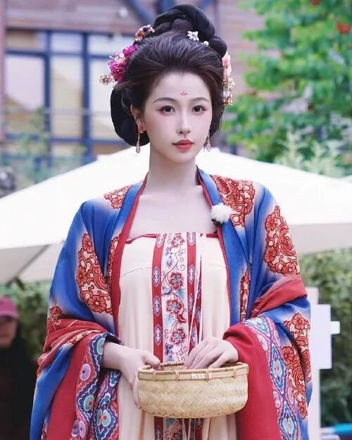 gf | 光影旅途 王安宇《一念江南》究竟何时开机?粉丝们的困惑与期待 | 光影旅途