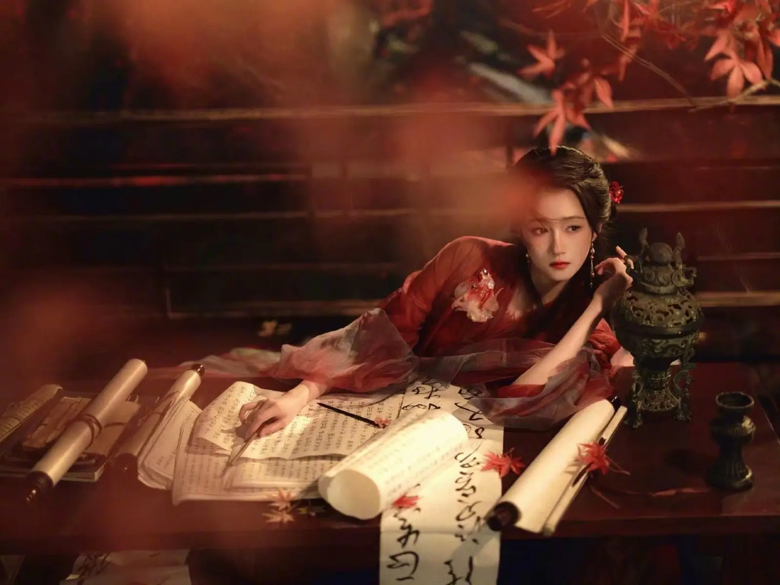 0 1 | 光影旅途 关晓彤:古风美少女的侠女形象 | 光影旅途
