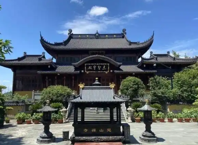 Screenshot_1 | 光影旅途 冠山禅境:地铁可达的隐世清修地,藏着杭州最后的安静 | 光影旅途