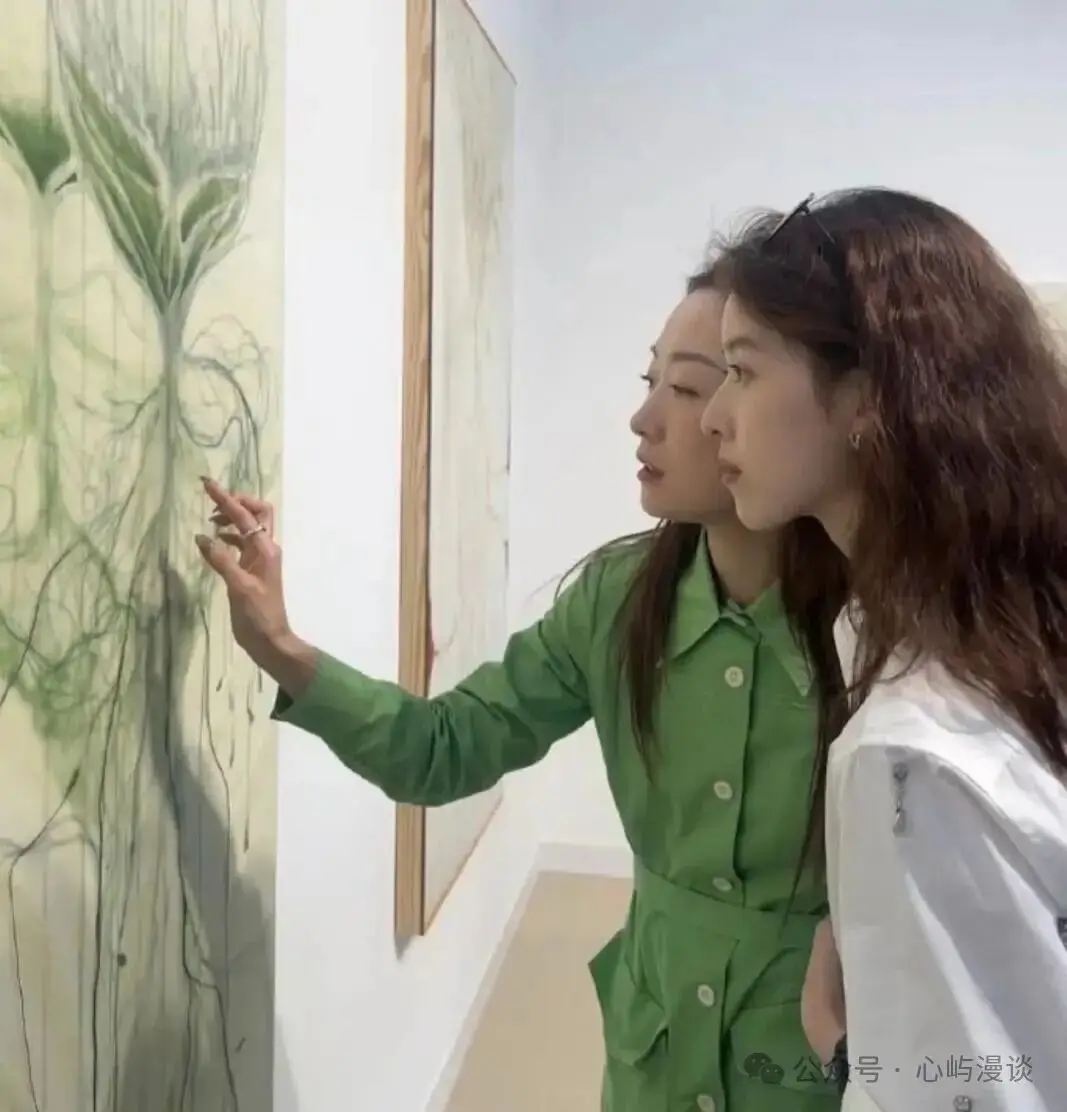 a5 | 光影旅途 章泽天新造型引发讨论:从奶茶妹妹到自信女性的转变 | 光影旅途