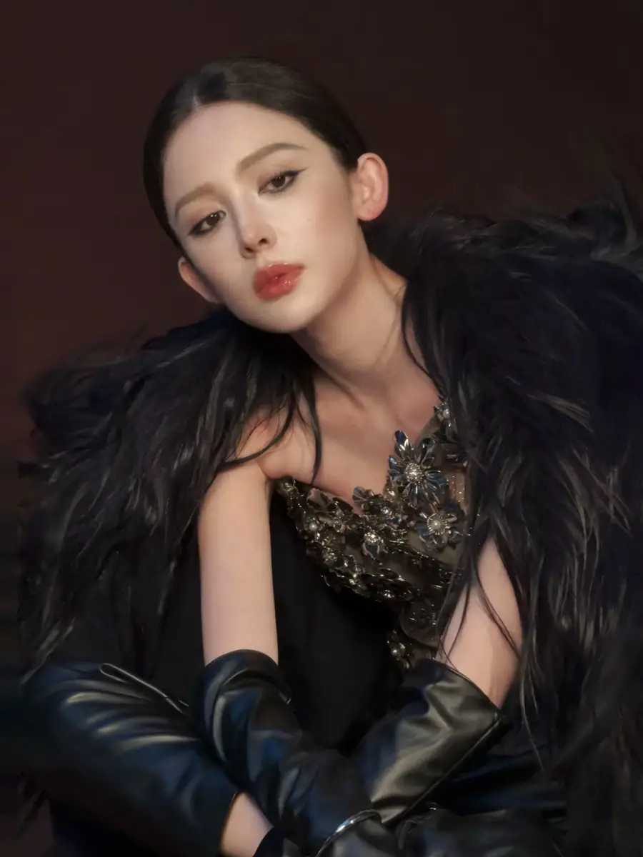 a5 | 光影旅途 古力娜扎最新造型解析:黑长直发的魅力 | 光影旅途