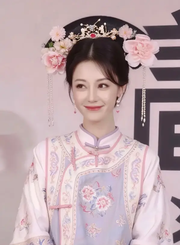 as | 光影旅途 迪丽热巴与传统音乐:在繁忙中寻找家乡的旋律 | 光影旅途