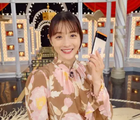 fb4a9370f5dd493fa1a12f5d8325c50c | 光影旅途 石原里美生二胎后复出主持NHK节目 | 光影旅途