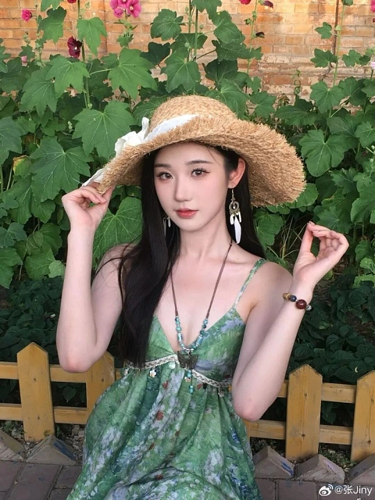 ko | 光影旅途 张晋宜:甜飒并存的00后短剧新势力 | 光影旅途