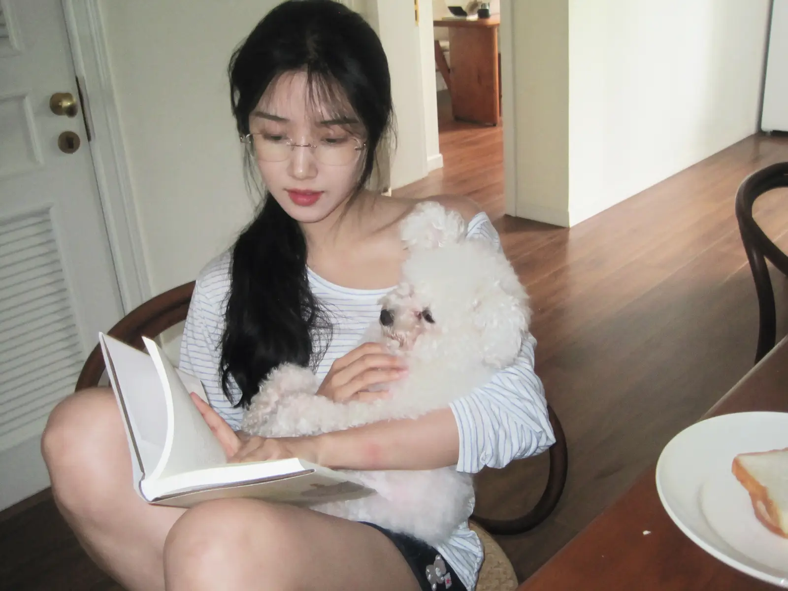 ko | 光影旅途 卢昱晓与小狗之间的甜蜜瞬间 | 光影旅途