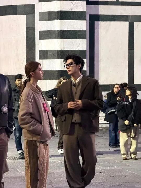 lo | 光影旅途 王安宇与金晨佛罗伦萨偶遇:假戏真做还是录制节目? | 光影旅途