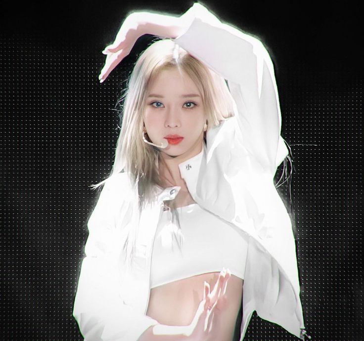 sf | 光影旅途 网友感叹:好怀念aespa冬子出道时期的颜值——“现在好像变了一个人” | 光影旅途